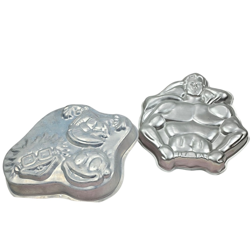 Superman & Rugrats Chuckie Tommy Angelica Cake Pan Vintage 1997 Alum. Baking Pan